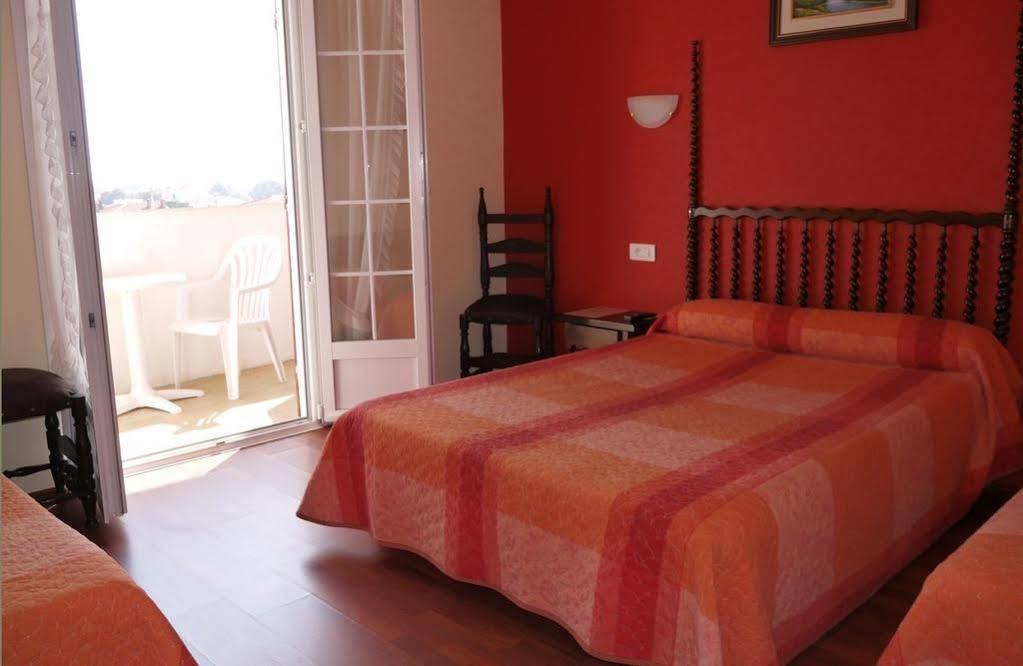 Hotel Le Belvedere Saint-Cyprien  Buitenkant foto